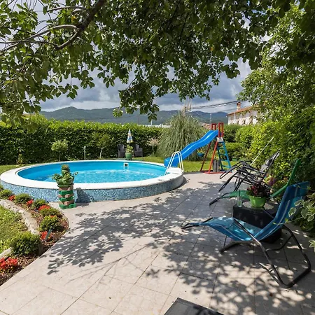 3 Bedroom Stunning In Holiday home Kastav