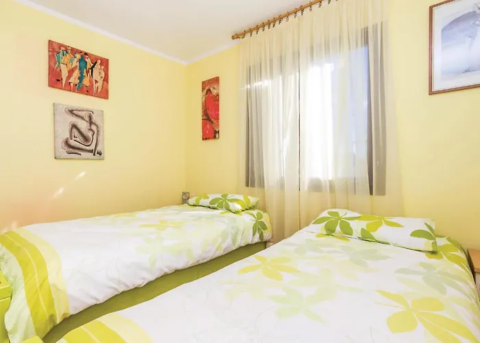 Holiday home 3 Bedroom Stunning In Kastav