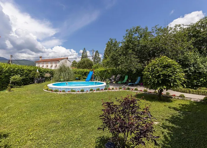3 Bedroom Stunning In Kastav